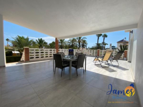 Cabo Roig Penthouse close to the beach sleeps 8 LZ4